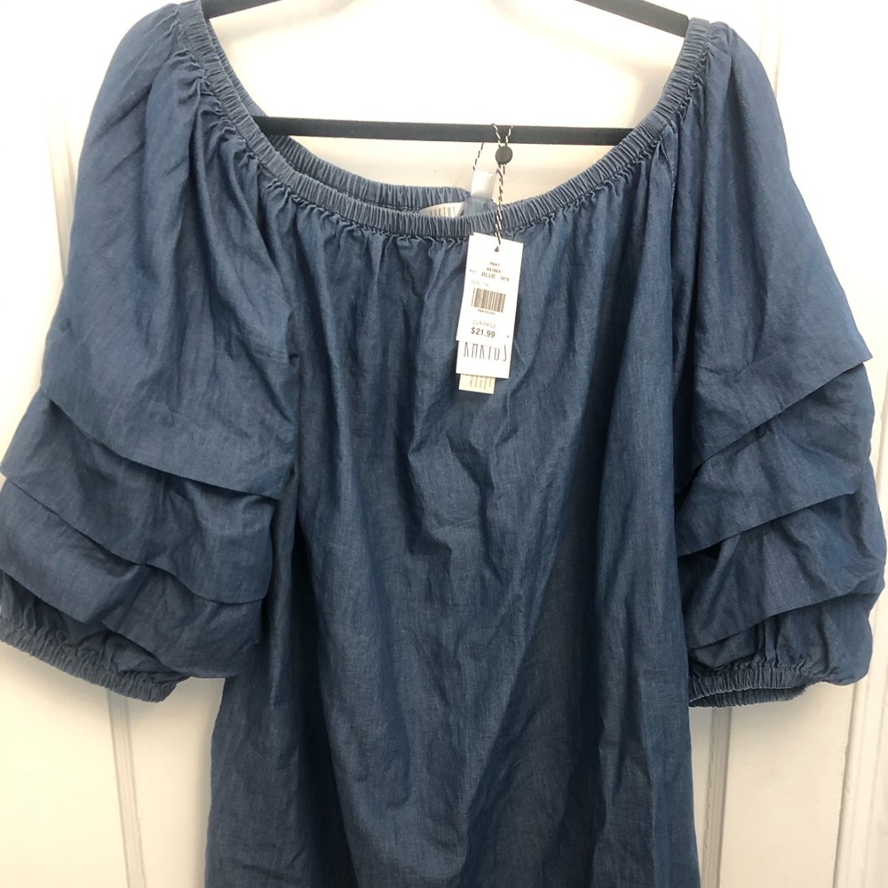Denim Chambray shirt NWT